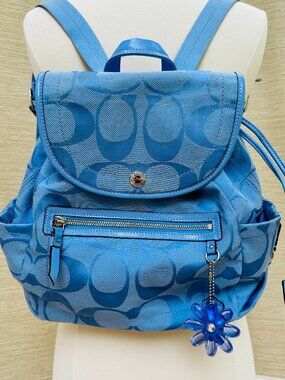coach daisy signature backpack Jordyn In Canvas With Prairie Cluster P Coach Daisy Signature Backpack for
